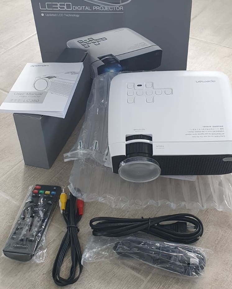recensione proiettore apeman lc350